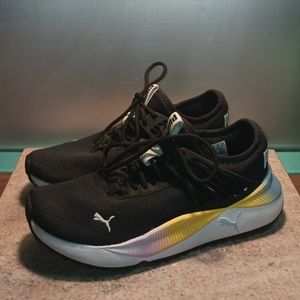 PUMA Women's Size 6.5C Black Multicolor Shoes